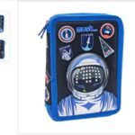 ΣΧΟΛΙΚΗ ΚΑΣΕΤΙΝΑ ΔΙΠΛΗ ΓΕΜΑΤΗ "ASTRONAUT" MUST