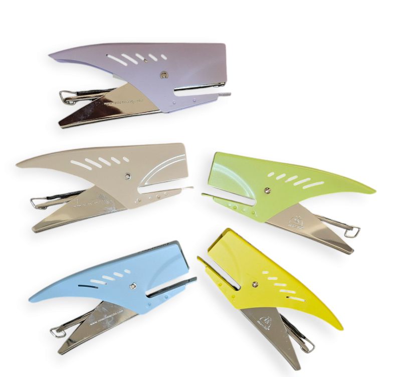 68042-1 ΣΥΡΡΑΠΤΙΚΗ ΜΗΧΑΝΗ FUNNY PLIER Νο6 ΠΑΣΤΕΛ ΧΡΩΜΑΤΑ - Image 1