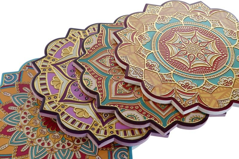 ΣΟΥΒΕΡ MANDALA ΣΕ 4 ΣΧΕΔΙΑ